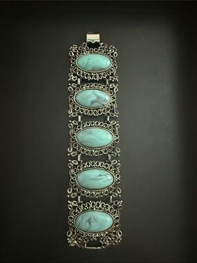 Vintage-Style Faux Turquoise Stone Statement Bracelet